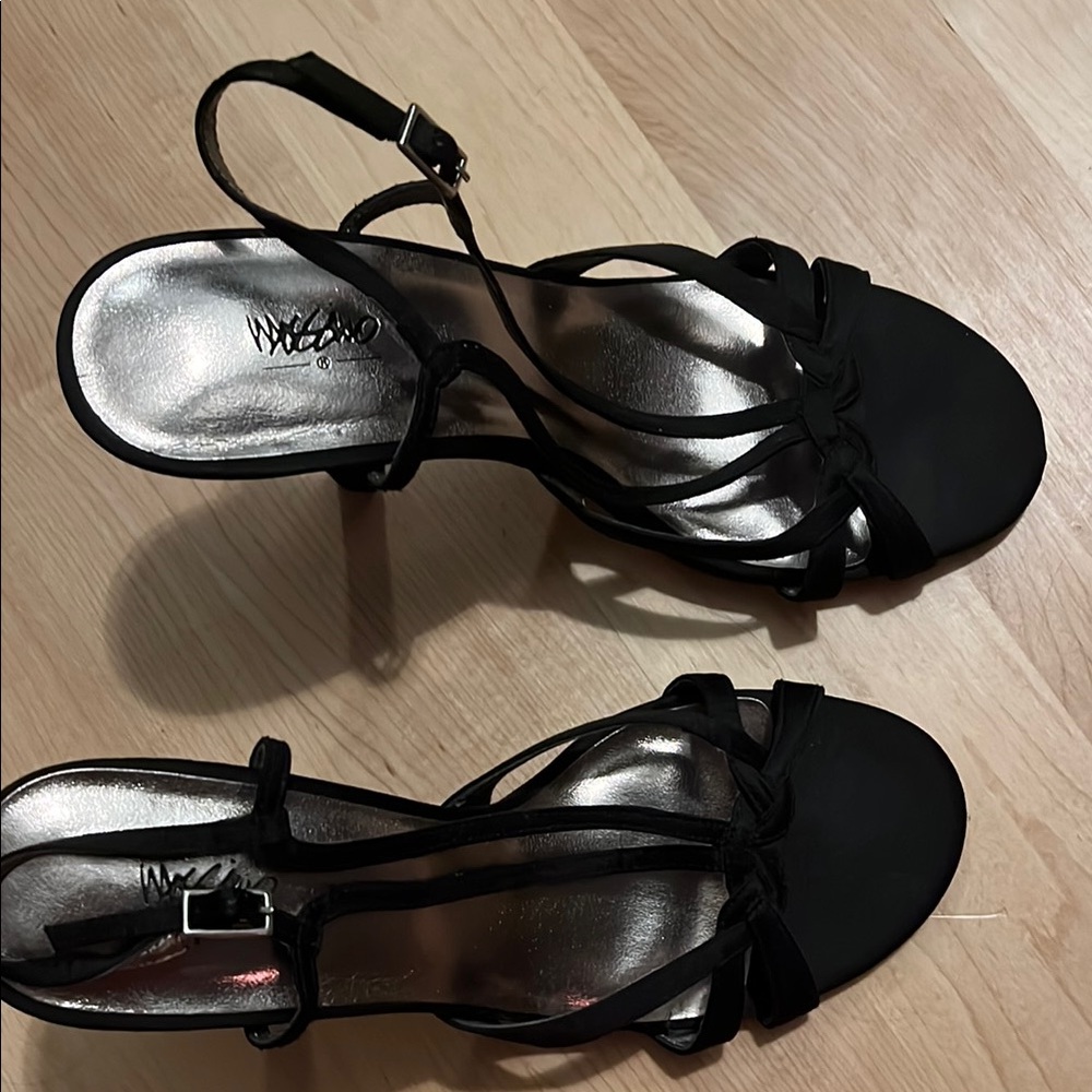 Mossimo Supply Co Black Heeled Sandals